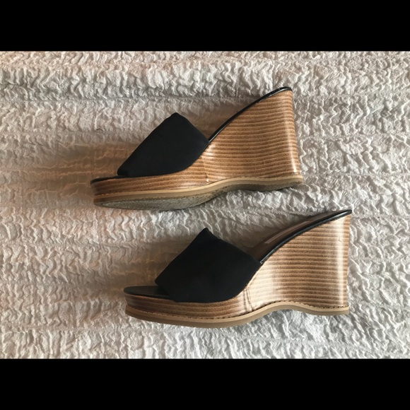 NWOT Xhilaration, Wooden Wedge Sandal, sz 8.5 - Picture 2 of 6